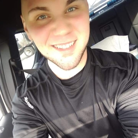 Meet your Posher, Matthew - Picture 1 of 1